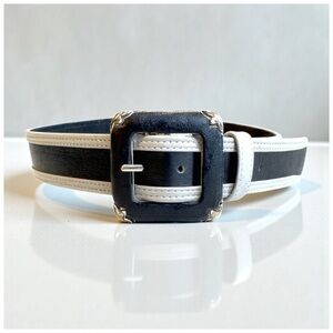 Carlisle Vintage Black and White Women's Belt w/ Large Silver Buckle. XS